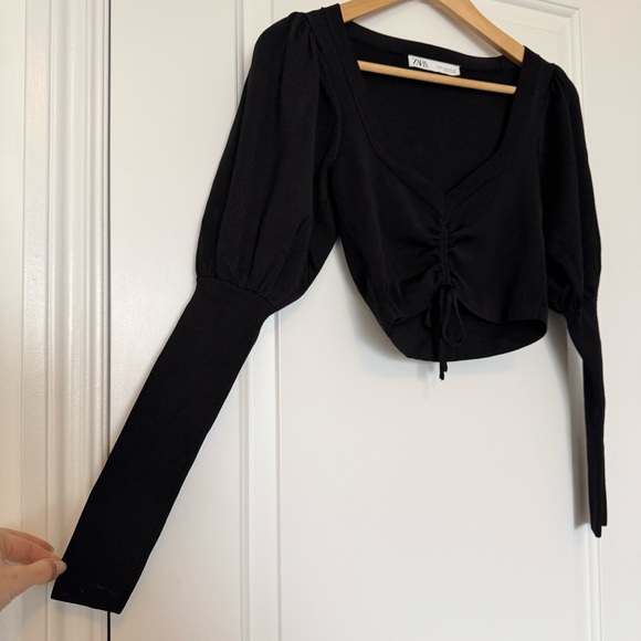 Zara Black Ruched Cinched Front Tie Black Top, cropped, size medium - Picture 5 of 10